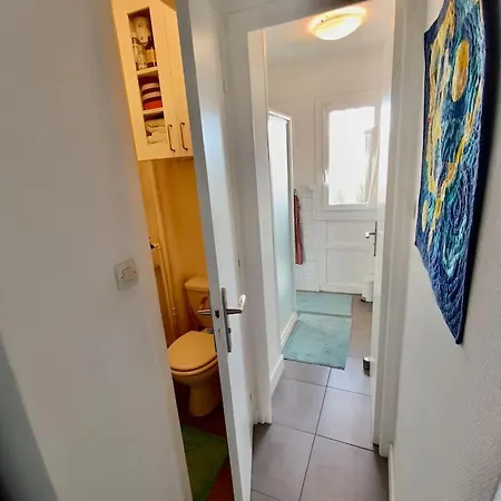 Apartment Vue Imprenable - Calme & Equipe Avec Parking Prive